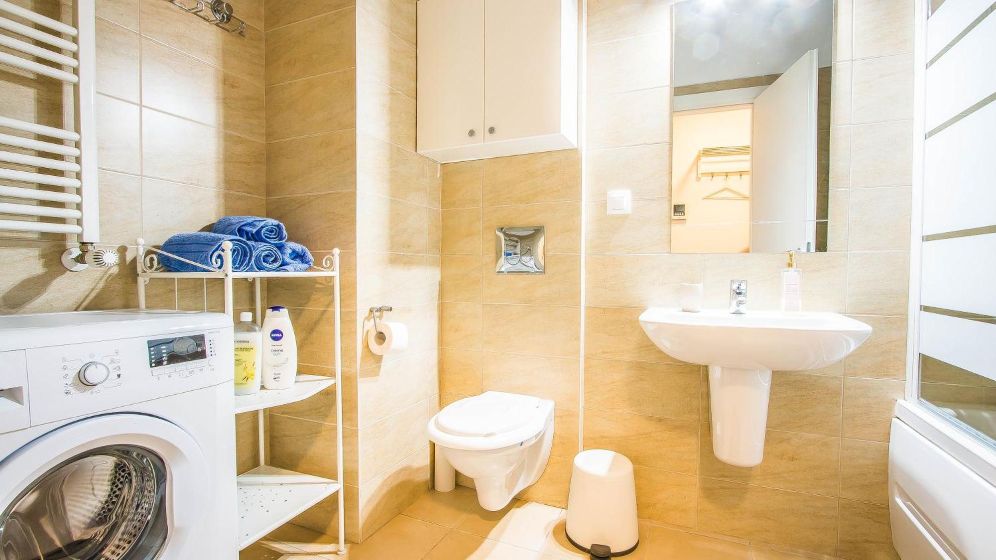 Luxury / Mihai Bravu Apartmens Bucarest Esterno foto