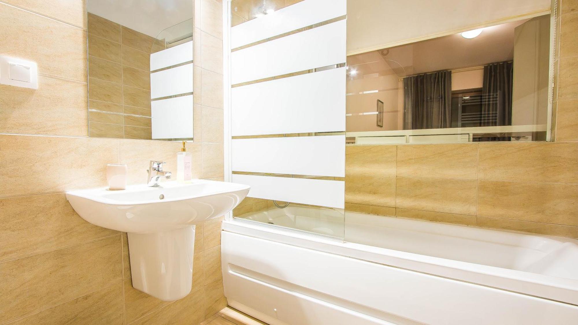Luxury / Mihai Bravu Apartmens Bucarest Esterno foto